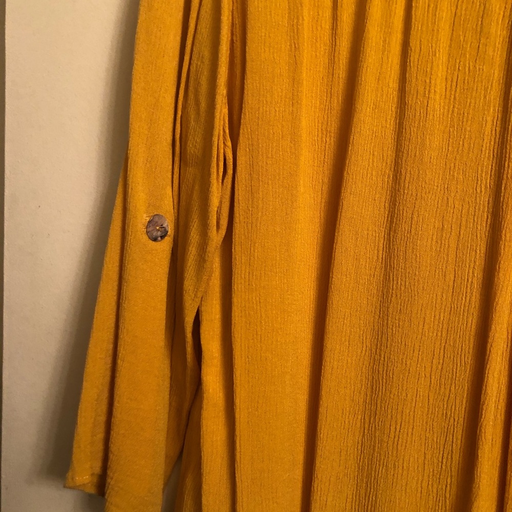 New Directions Roll Tab w/ Shell Buttons Sz Large - Picture 8 of 9